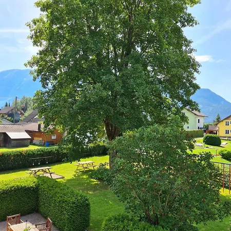 Flat Alpenroos In With Sunny Balcony *